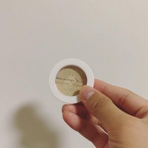 coloured rain eyeshadow